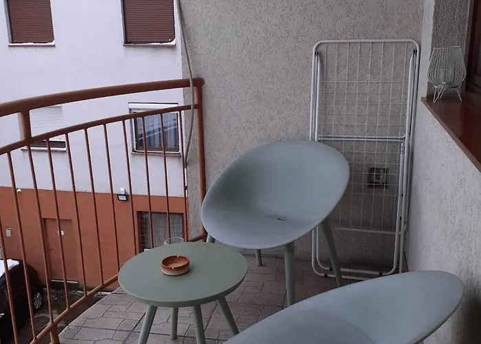 Aleksandar ピロト